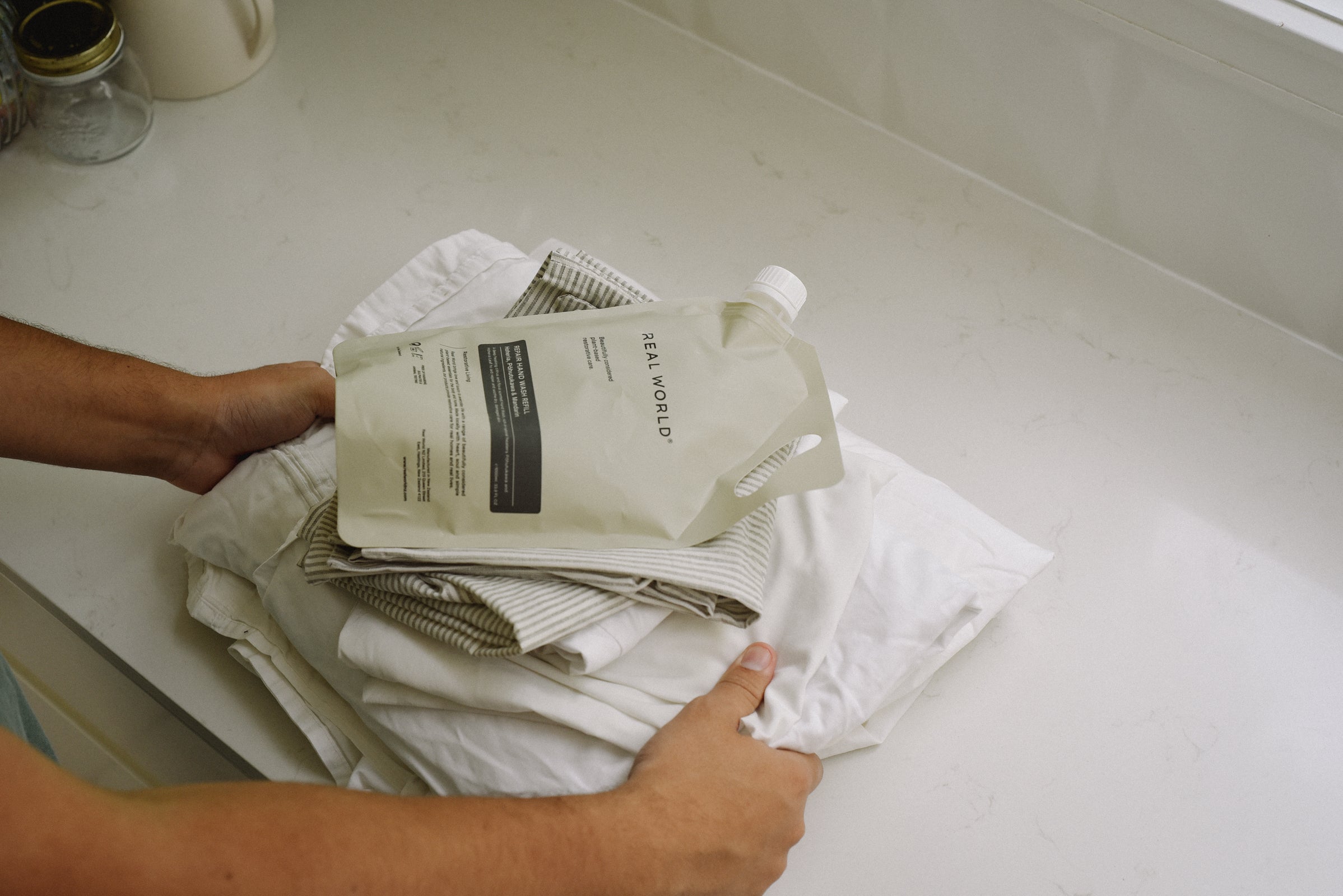 Real World Rest Laundry Liquid - Mamaku & Star Jasmine